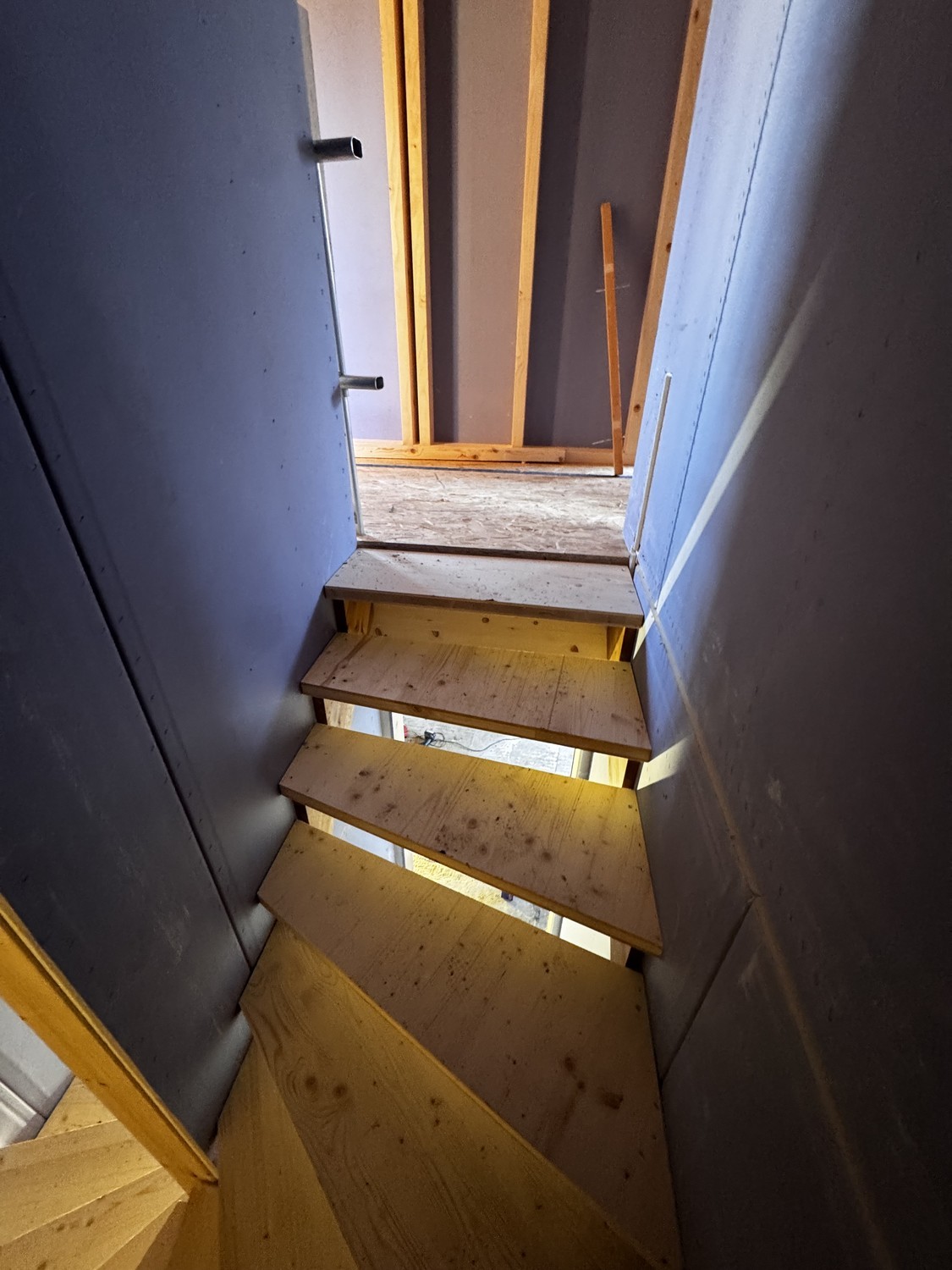 Ihr neues Zuhause: 3.5-Zimmer-Hausteil mit privatem Garten - Bild 8