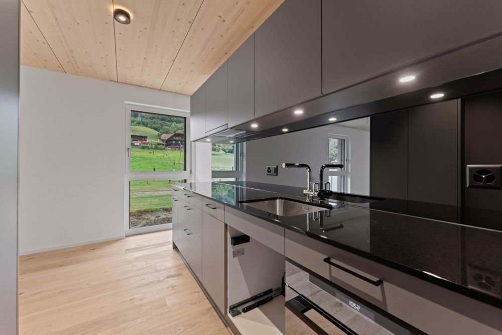 Wohlig, warm und geborgen im Holzbau! - Bild 1