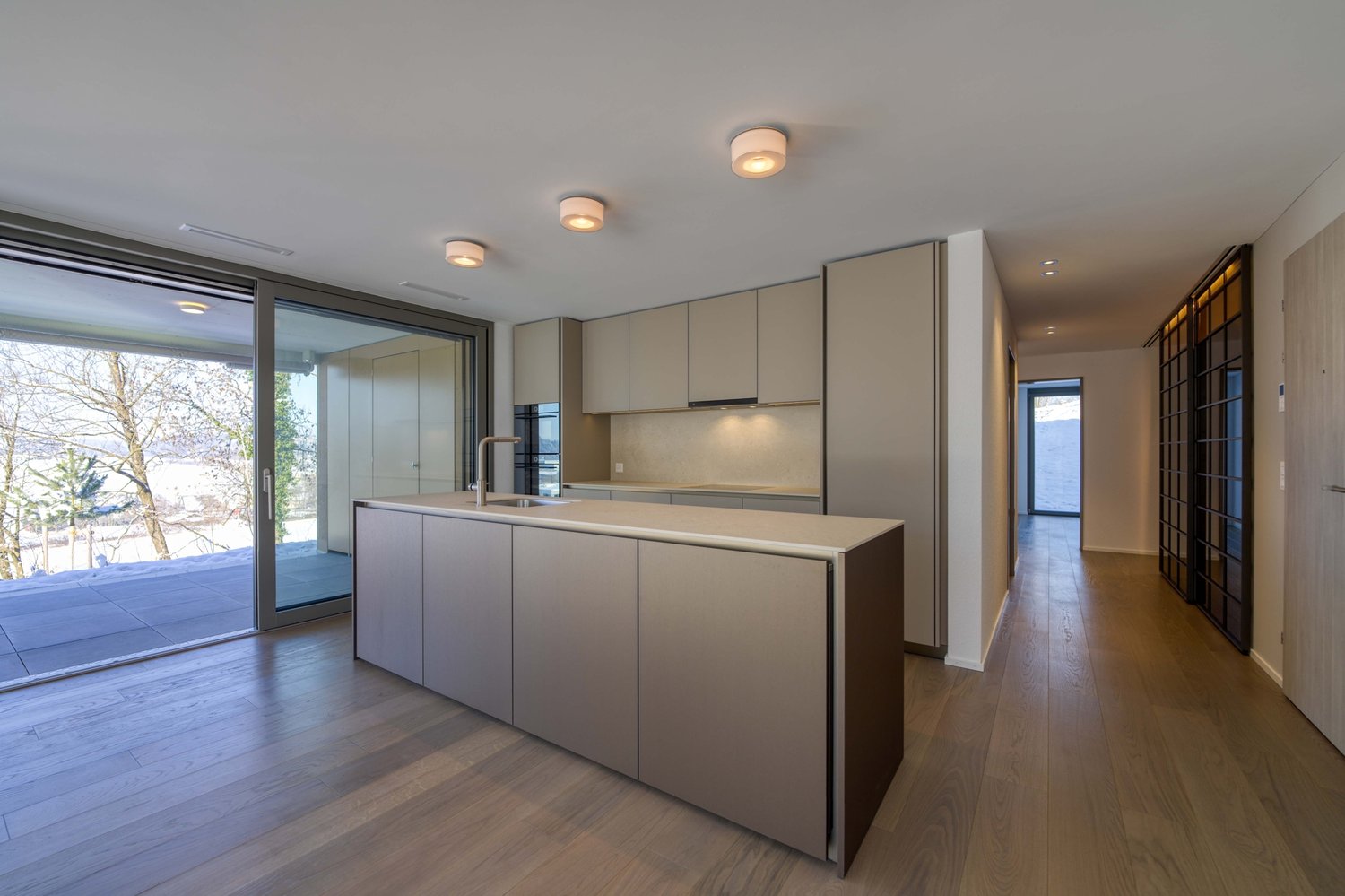 Neues Mehrfamilienhaus mit sieben Wohneinheiten im Rontal - D11.1 | 5.5-Zimmer Gartengeschosswohnung | Designküche in anspruchsvoller Ausführung