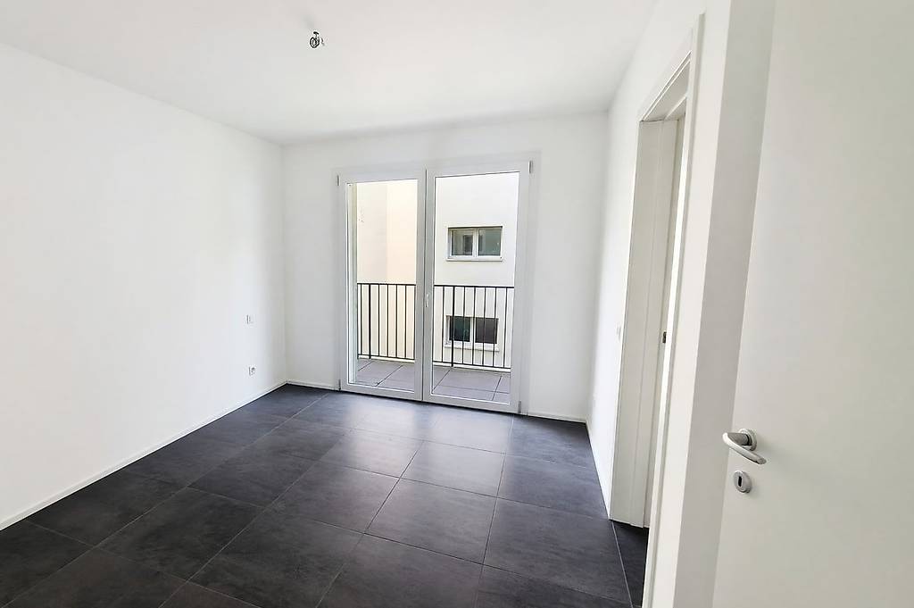 3,5 nuovo con terrazza coperta e due balconi a Vacallo -  Bild 9