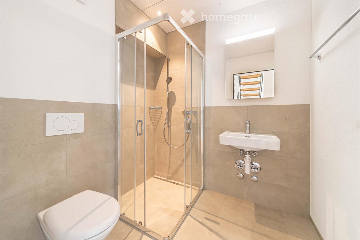 Neuwertige, exklusive 4.5 Zimmer Galeriewohnung mit grosser Loggia und hochwertigem Ausbau -  Bild 8