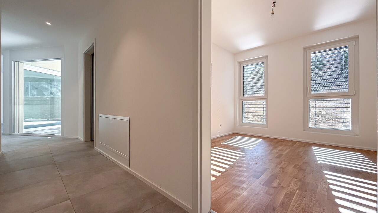 CHARMANT 3.5P NEUF AVEC TERRASSE A DEUX PAS DE LA GARE DE FRIBOURG - Bild 12