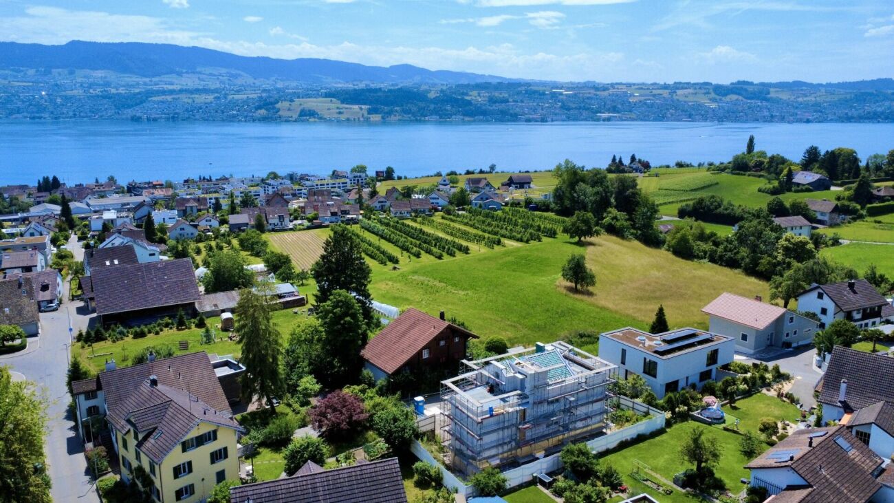 Exklusive 4.5 Zimmer Gartenwohnung mit Seesicht an bester Lage in Stäfa -  Bild 8