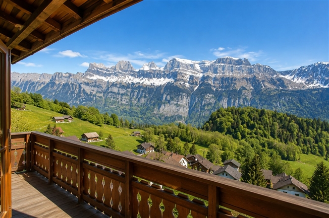 hr exklusiver Rückzugsort mit Panorama-Garantie – Ferienhaus, Bauland & Parkplatz-Parzelle -  Bild 1