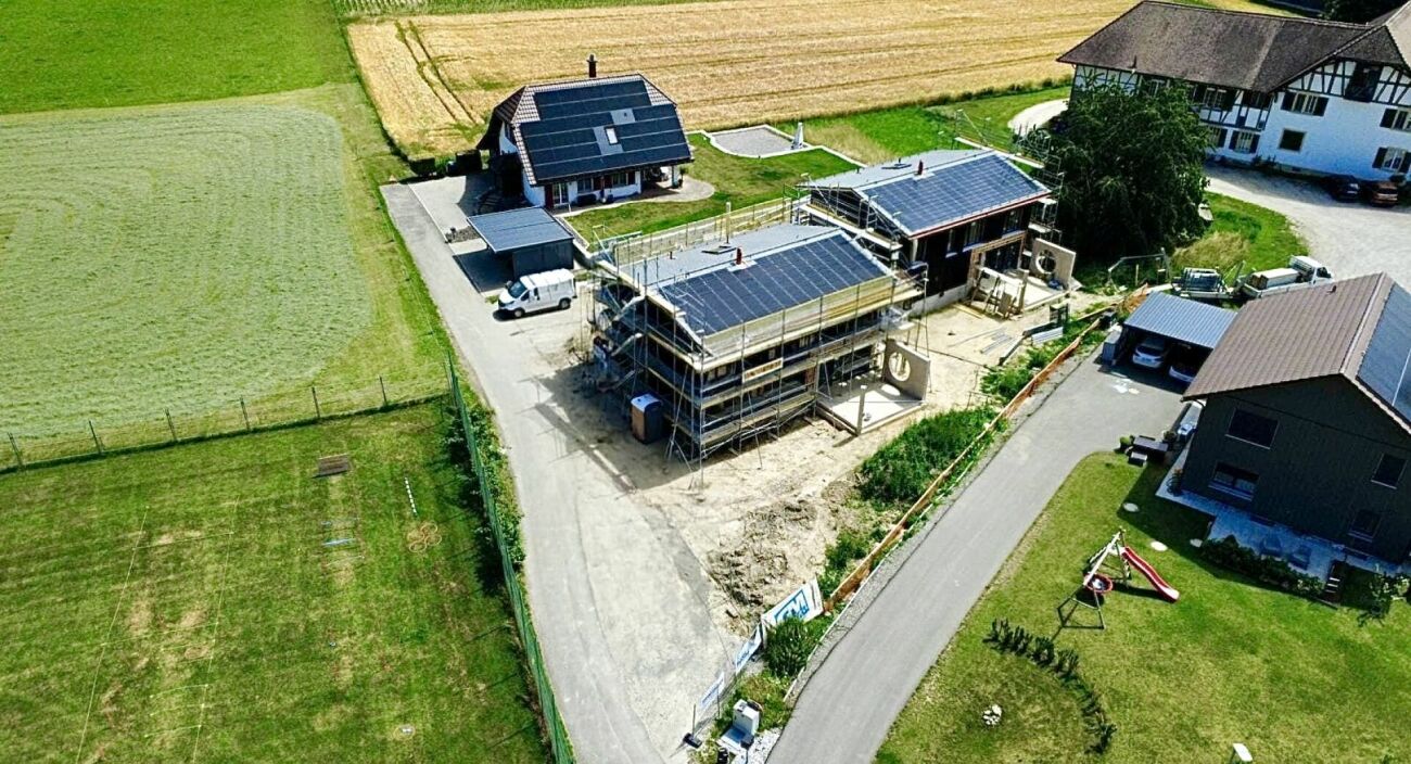 Neubau-Einfamilienhaus mit aussergewöhnlicher Architektur an Top-Lage. -  Bild 3