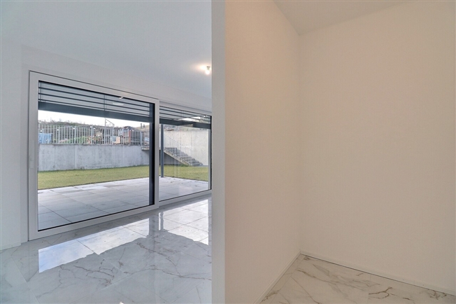 4.5-Zimmer-Wohnung im Erdgeschoss mit Garten in Moudon -  Bild 7