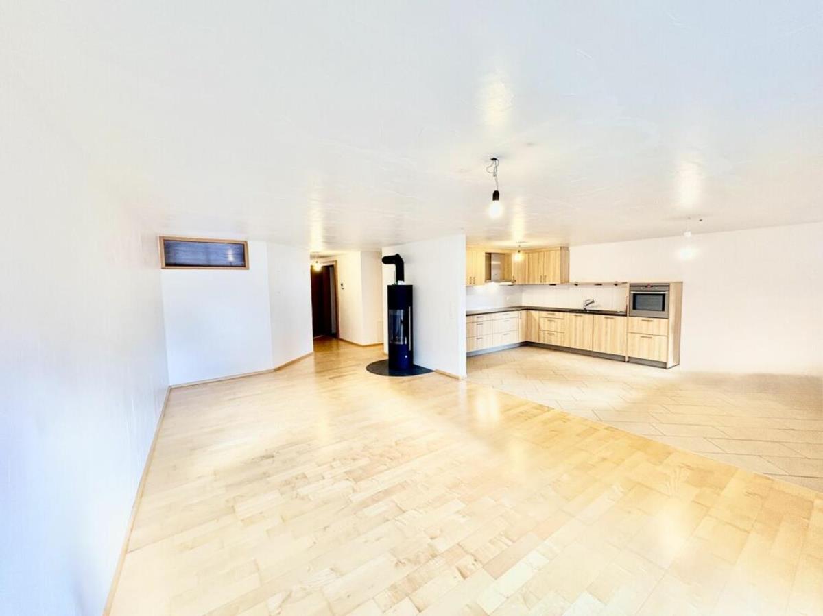 4.5 Zimmer Wohnung -  Bild 1