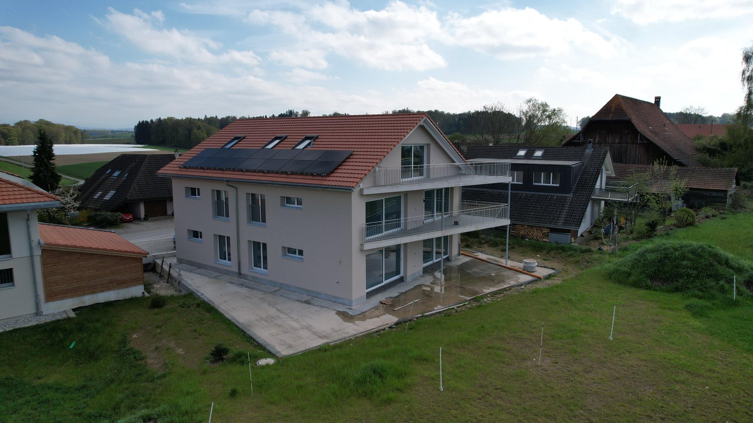 In ruhiger Dorflage - Moderne 3.5 und 4.5-Zimmer-Wohnung -  Bild 4