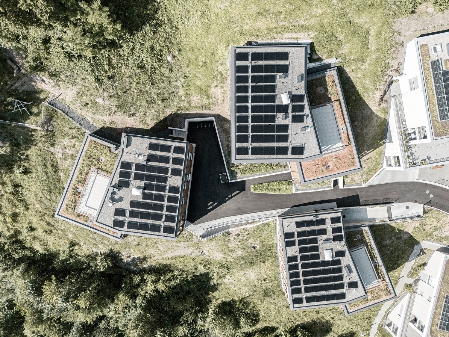 4.5-Zimmerwohnung in Vitznau – Wohnen mit Seeblick -  Bild 7
