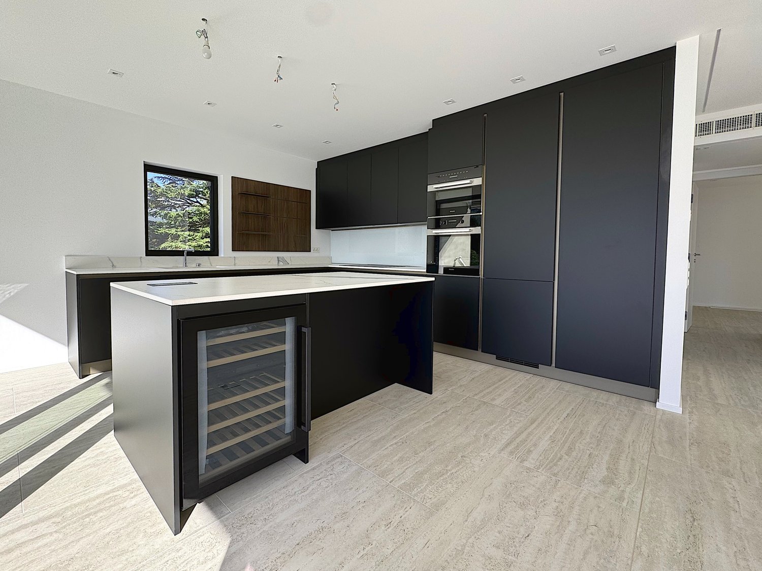 Elegante 4.5 locali al primo piano con terrazza e parziale vista lago -  Bild 5