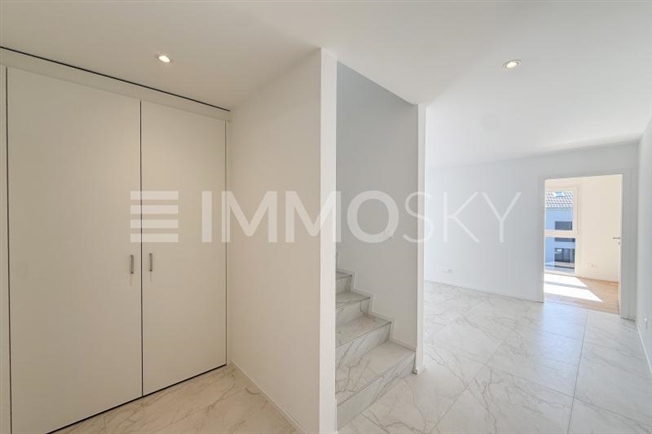 3,5 neue Zimmer mit einem Dachboden von ca. 69 m² und großer Balkon (Grundstück B5-8,1) -  Bild 2