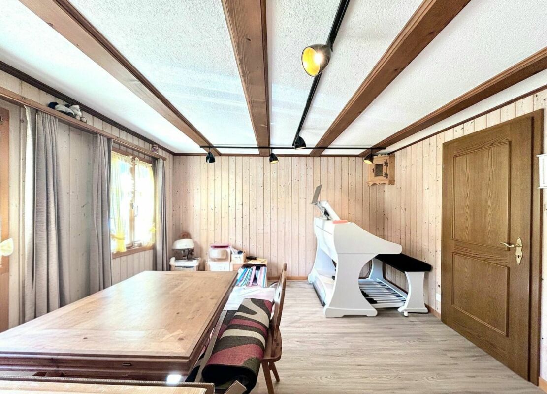 Modernisiertes Einfamilienhaus mit hochwertigem Neubau-Anbau und 3 Einstellplätzen in Thörigen -  Bild 6