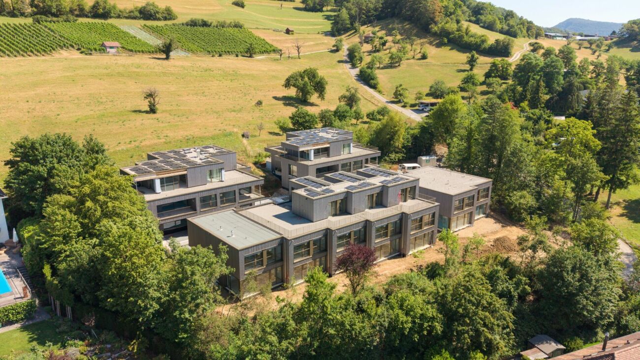 Grosszügige 5.5-Zimmer-Gartenwohnung im Erstbezug -  Bild 1