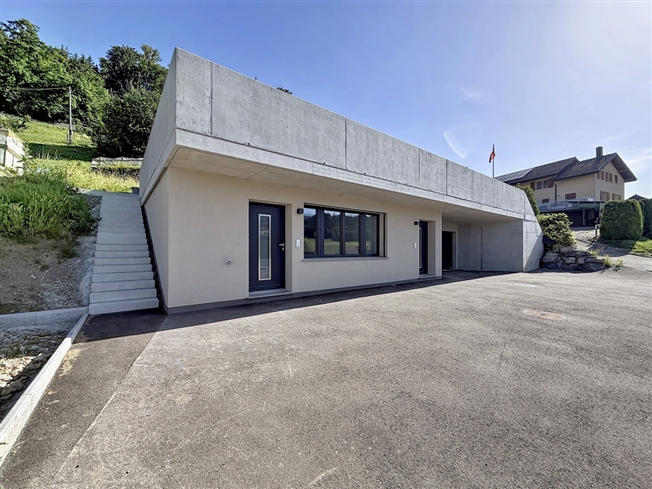 Neue Villa mit eigenständiger Untereinheit und offenen Voralpenblicken — Senèdes -  Bild 11