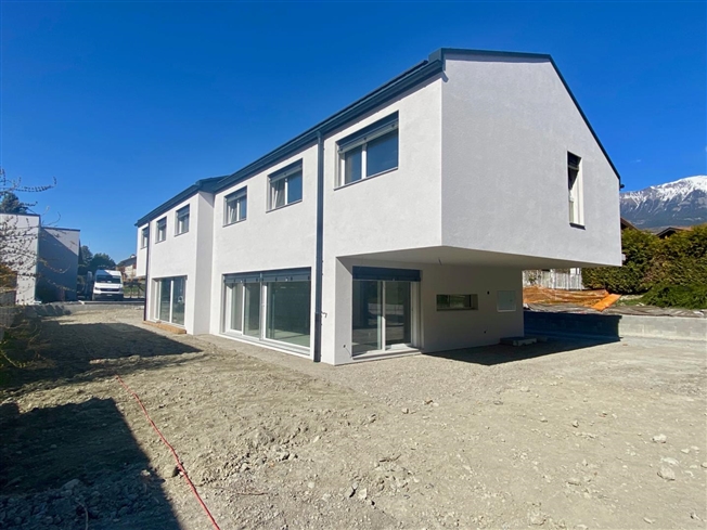 Wunderschöne neue Villa mit 4,5 Zimmern in Bramois -  Bild 1
