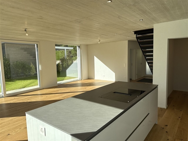 Neues 5,5-Zimmer-Haus zum Verkauf in Movelier -  Bild 2