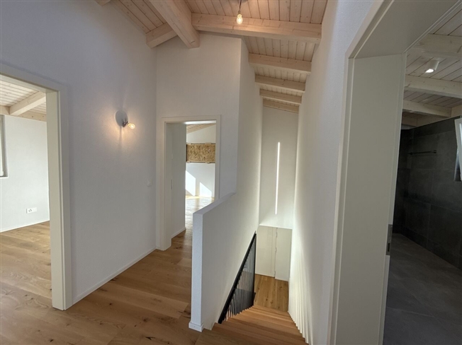 Neues 5,5-Zimmer-Haus zum Verkauf in Movelier -  Bild 12