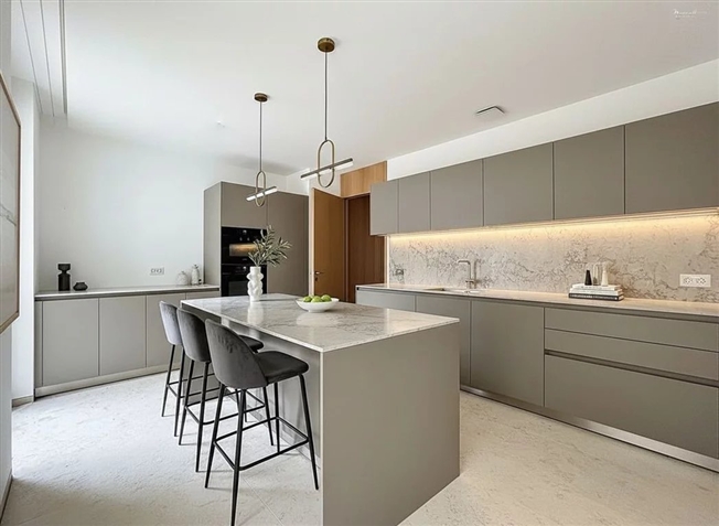 Elegantes neues Doppelhaus mit 6,5 Zimmern im Herzen von Genf -  Bild 2