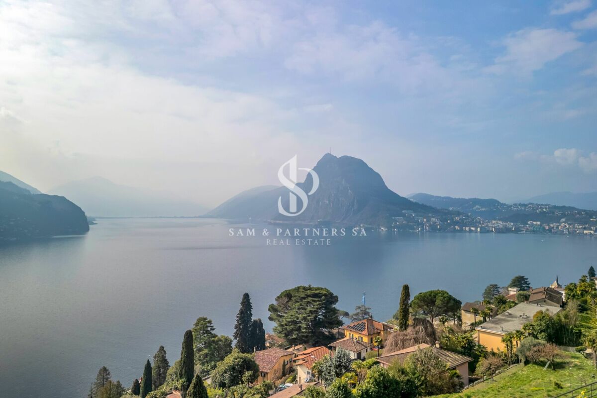 Lizenz genehmigt für eine fantastische Villa mit Seeblick -  Bild 7