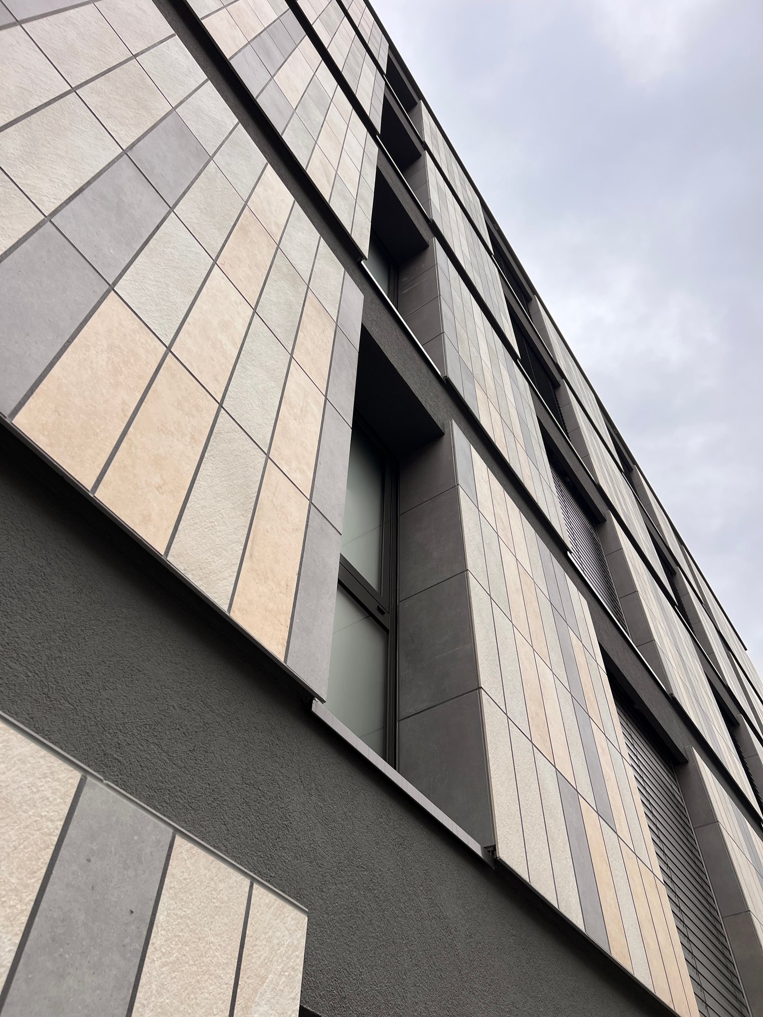 Appartamento di 4.5 locali con vista panoramica a Minusio - Bild 3