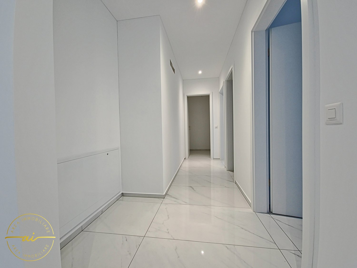 NUOVO ATTICO DI 4.5 LOCALI CON AMPIA TERRAZZA A VACALLO - Bild 6