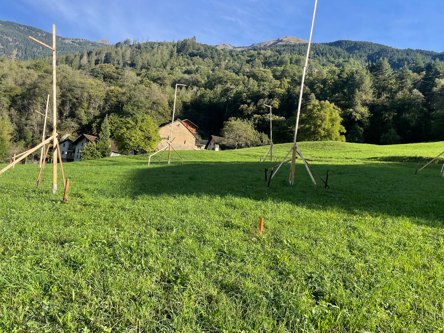 Costruiamo e vendiamo appartamenti di 3 vani - Bild 2