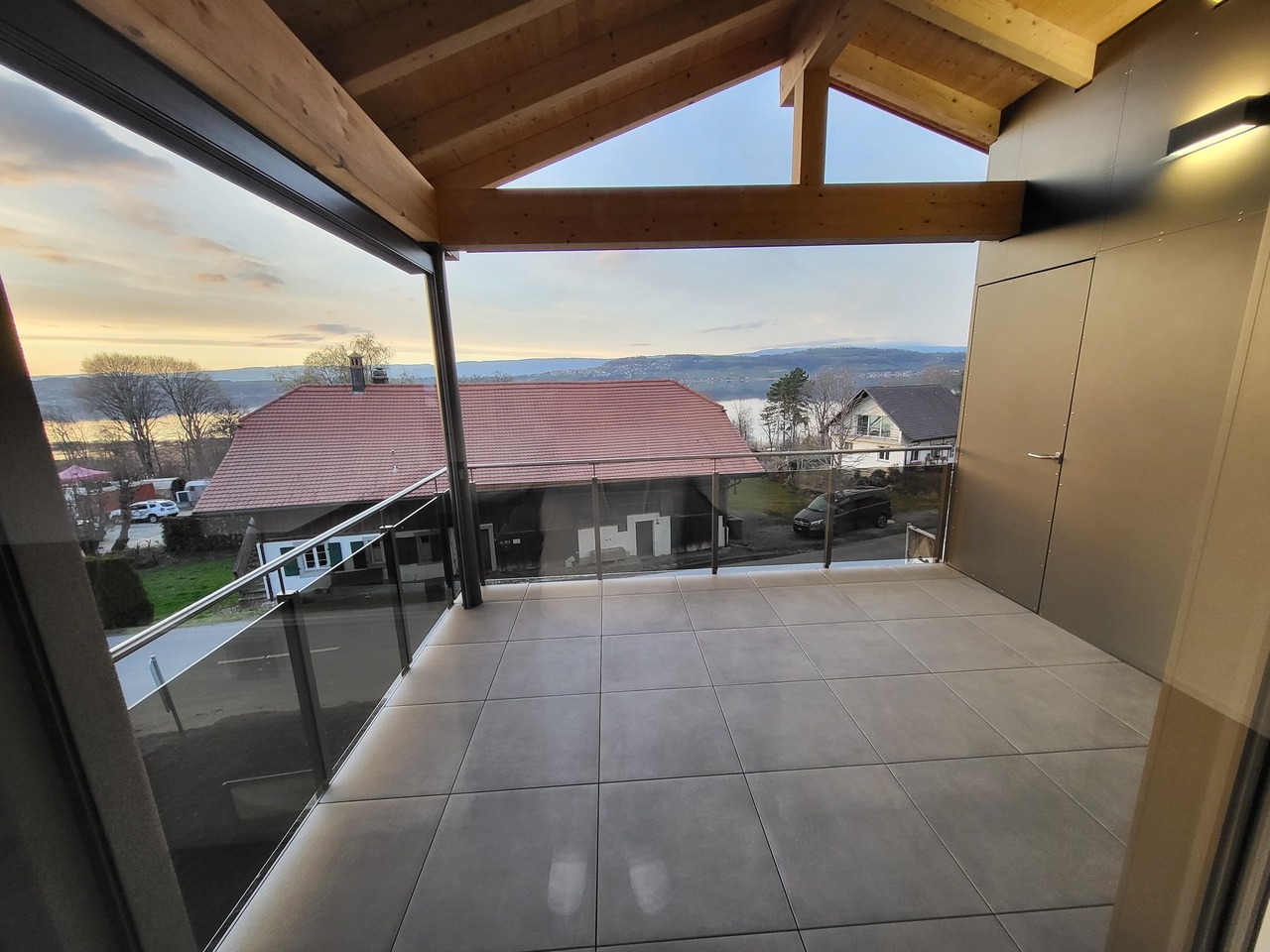 E X K L U S I V  W O H N E N   M I T  S E E B L I C K -  Bild 6