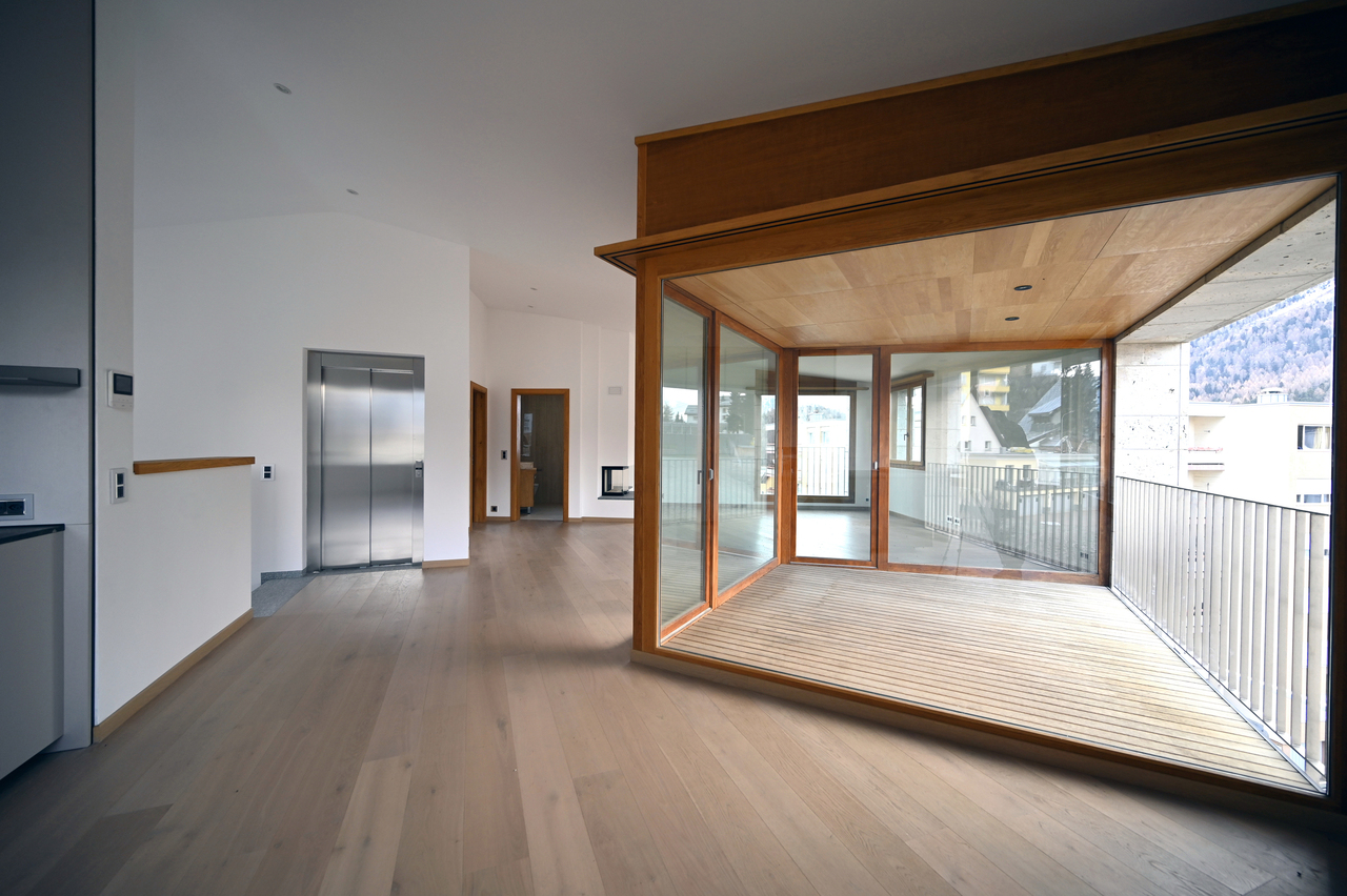 Elegante Zweitwohnungen in skulpturaler Baukunst Chalavus - Bild 2