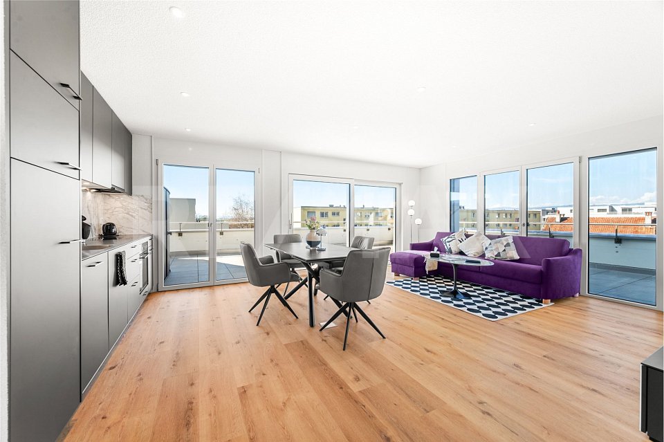 Magnifique attique meublé de 2,5 pièces avec terrasse de 65 m² à Avenches -  Bild 2