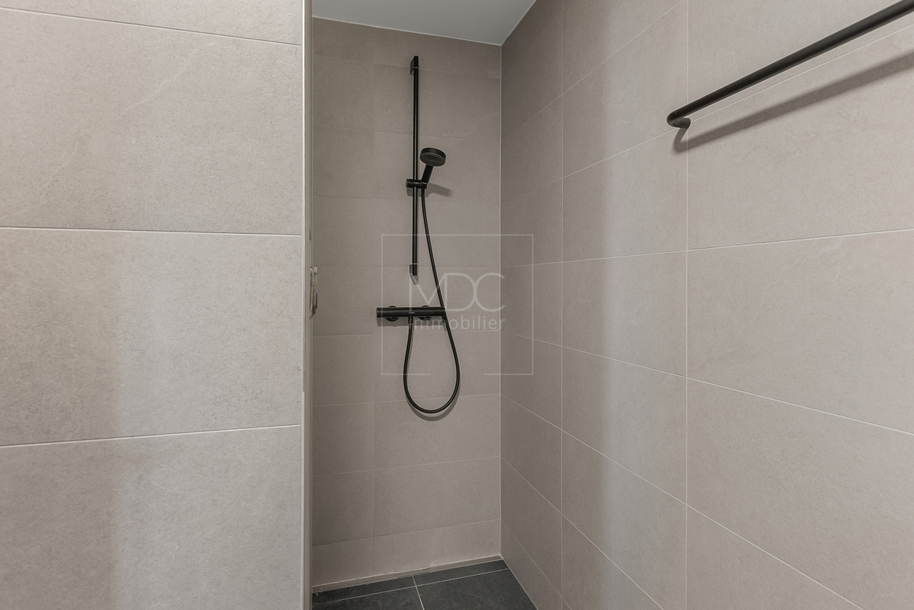 Magnifique duplex dans immeuble neuf à Corminboeuf - Bild 13