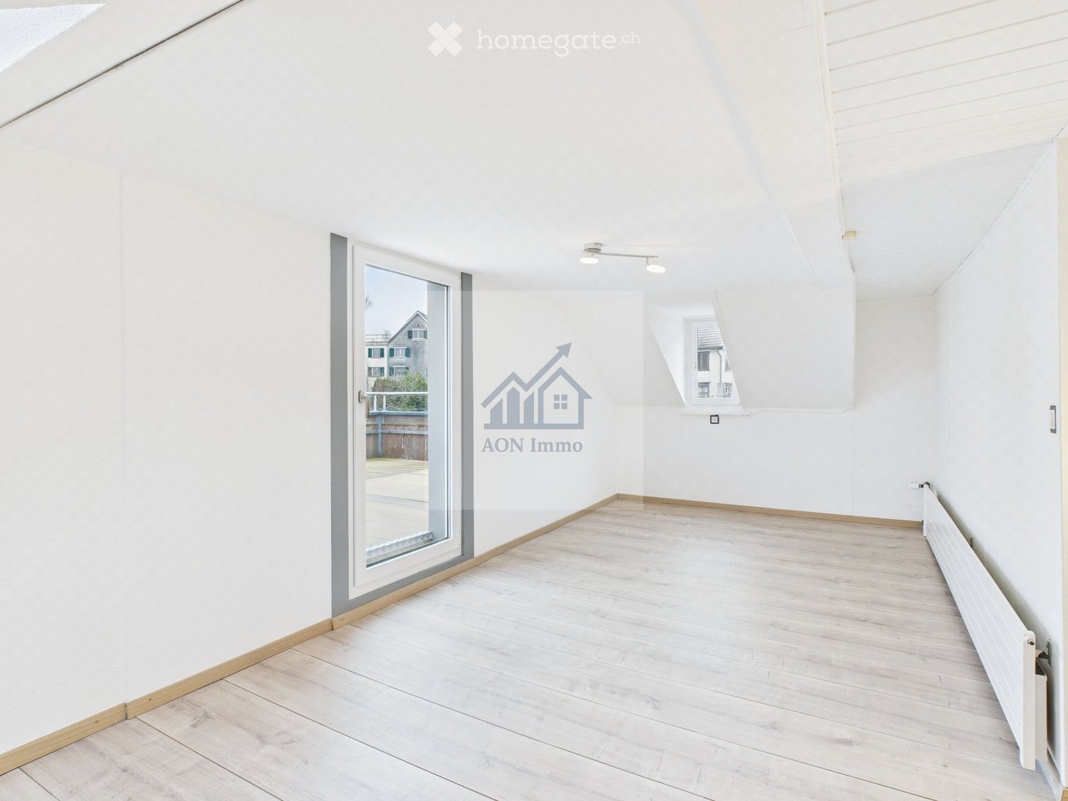 "Exklusive 2,5-Zimmer-Wohnung mit grosser Terrasse&Seesicht - Bild 2