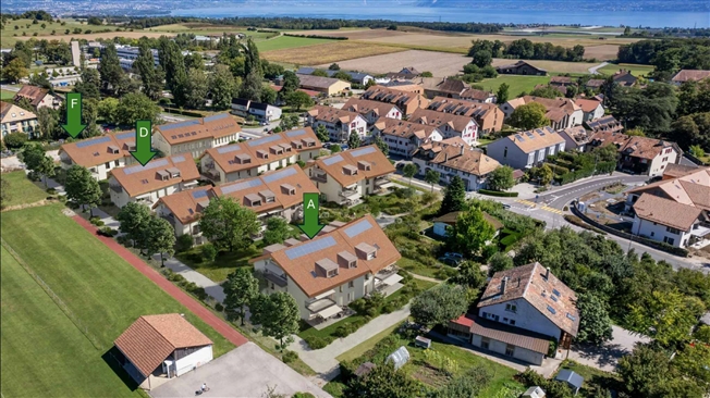 Neuentwicklung 4,5 neue Zimmer mit großem privatem Garten und einer Terrasse von 78 m² -  Bild 2
