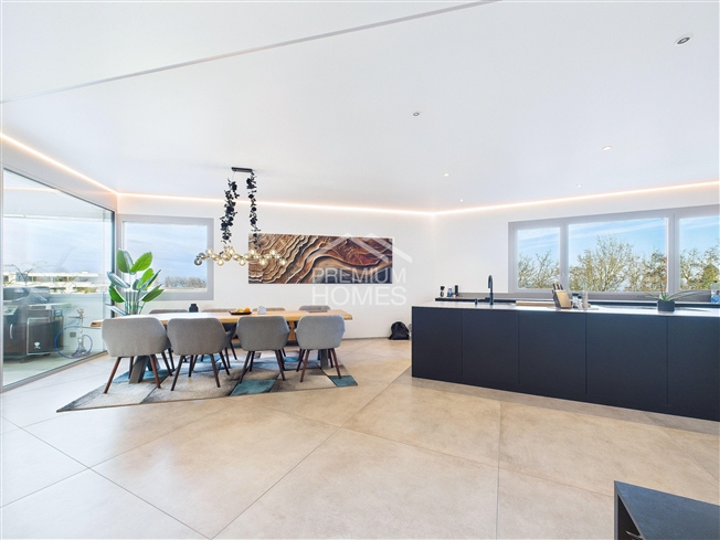 ARCHITEKTONISCHE MEISTERWOHNUNG MIT BODENSEEBLICK -  Bild 1