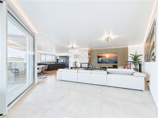 ARCHITEKTONISCHE MEISTERWOHNUNG MIT BODENSEEBLICK -  Bild 2