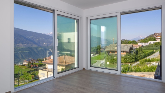 Ein paar Minuten von Crans-Montana entfernt. Tschermignon. Zeitgenössische 5,5-Zimmer-Villa mit Blick auf die Alpen -  Bild 7