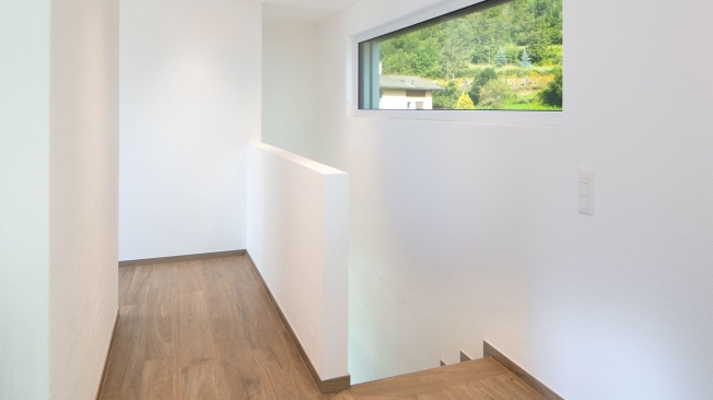 Ein paar Minuten von Crans-Montana entfernt. Tschermignon. Zeitgenössische 5,5-Zimmer-Villa mit Blick auf die Alpen -  Bild 9