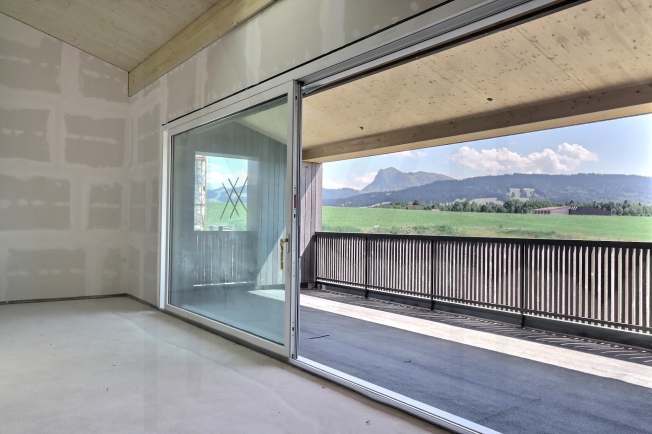 Ihr zukünftiges zeitgenössisches 5,5-Zimmer-Haus in Gruyère -  Bild 1