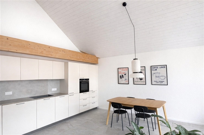 Tolles 4.5-Zimmer-Apartment mit Südost-Ausrichtung -  Bild 4
