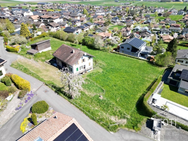 Angebaute Villa am Ende, 4,5 Zimmer mit herrlichem Blick -  Bild 8