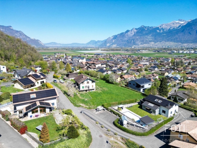 Angrenzende Villa mit 4,5 Zimmern und herrlicher Aussicht -  Bild 7