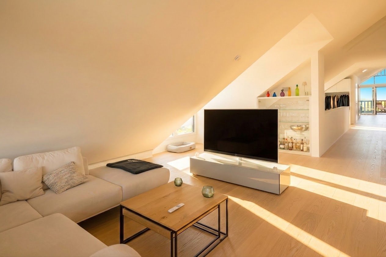 Exklusive und luxuriöse 4.5-Zimmer-Dachwohnung | 189 m² | Alpenblick | Lift direkt in die Wohnung -  Bild 12