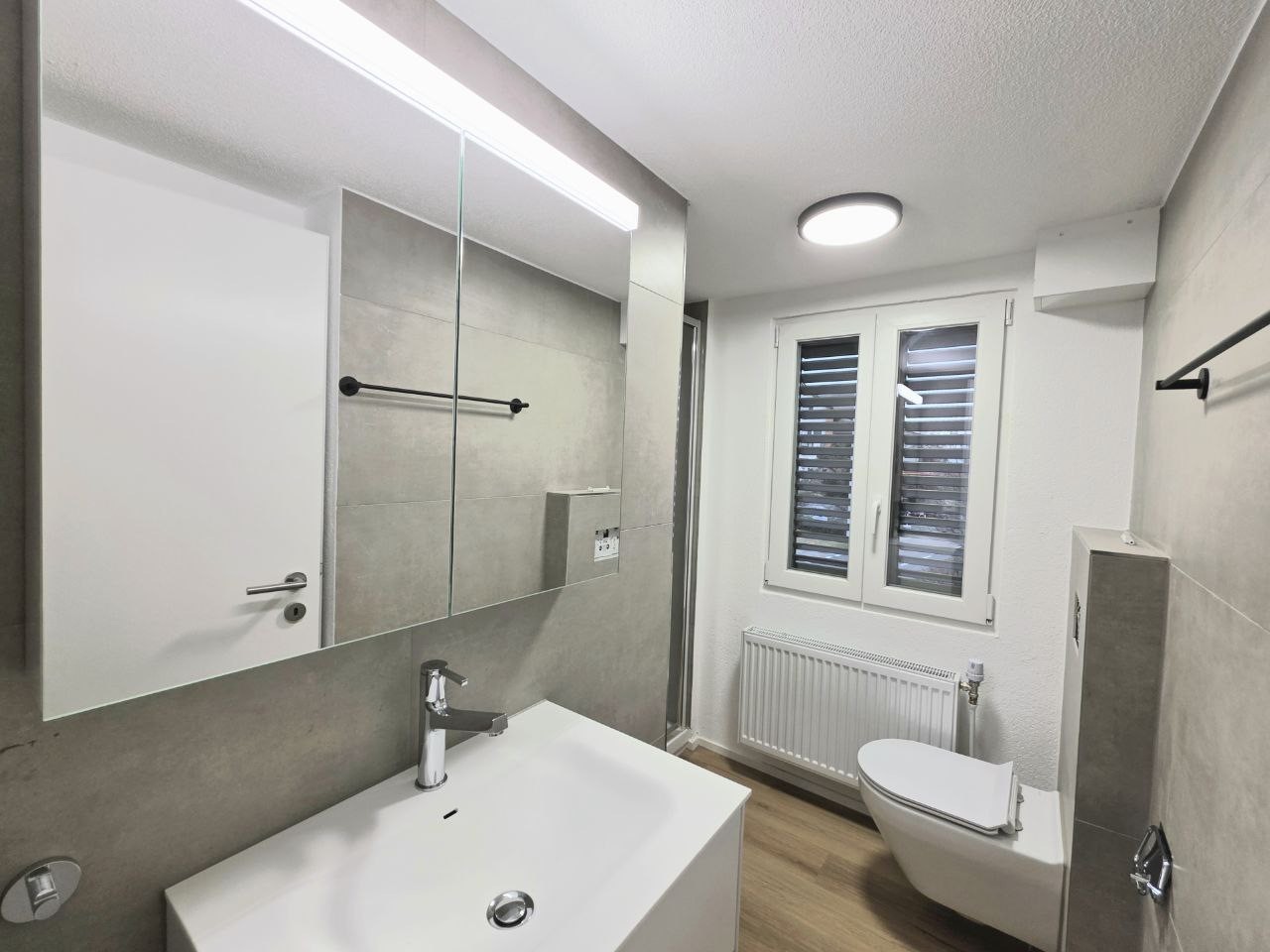 Erstvermietung nach Totalsanierung: möblierte WG-Zimmer -  Bild 5