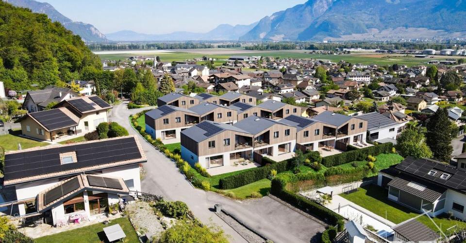 Villa contiguë au bout, de 4,5 pièces avec magnifique vue ! - Maison contiguë 4.5 pièces - image - 6