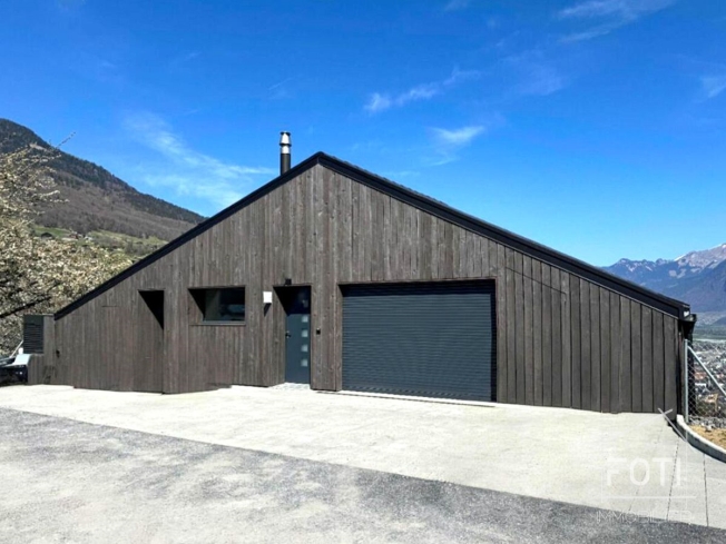 MIETKAUF Neue freistehende Villa mit 4,5 Zimmern und wunderschönem Blick auf die Ebene. -  Bild 13