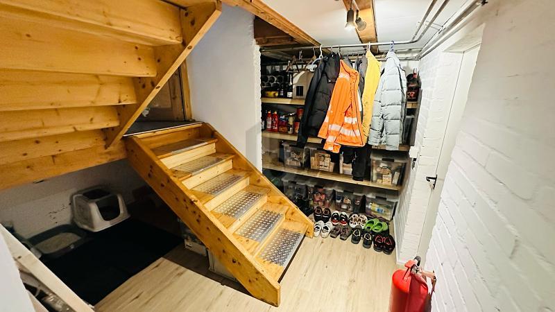 TRAUMLAGE MIT GESTALTUNGSSPIELRAUM - Maison 7 pièces - image - 3