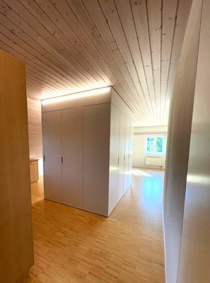 Grosszügige 3 1/2 Zimmer- Dachwohnung mit saniertem Bad -  Bild 5