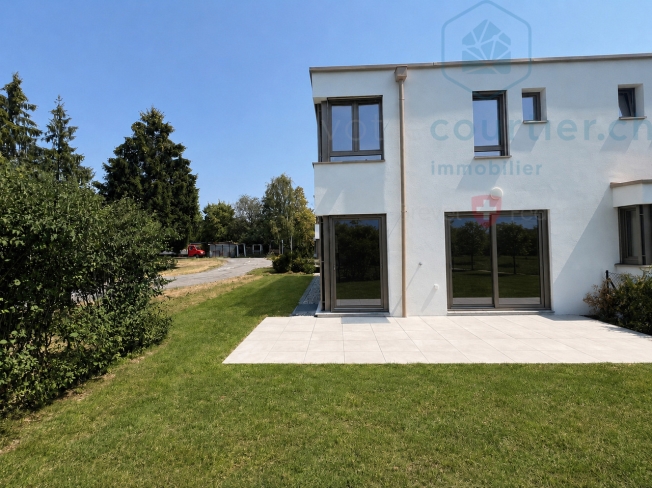 Neues modernes Giebelhaus mit Garten – ab sofort verfügbar -  Bild 1