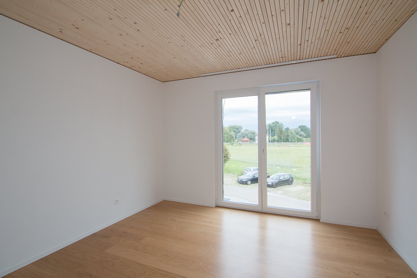 Moderne helle 2.5 Zimmer-Wohnung mit Balkon in Seenähe -  Bild 8