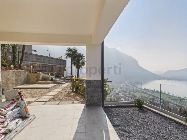 Moderna villa 5 locali con vista mozzafiato, Val Mara-Rovio -  Bild 4