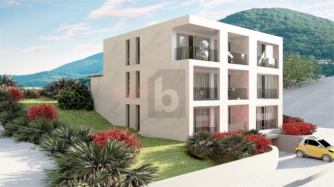 ELEGANTE E DI ALTA QUALITÀ CON TERRAZZA E GIARDINO -  Bild 1